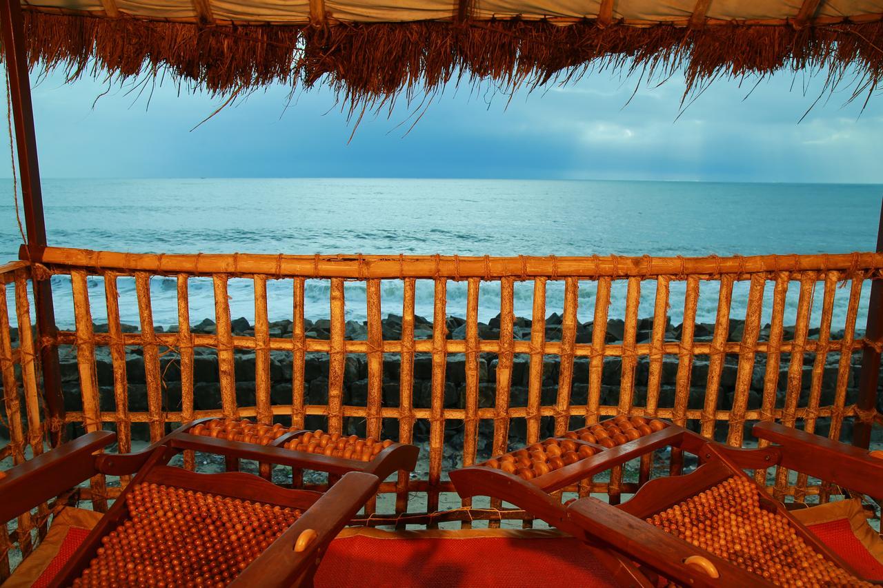 Colonels Beach Villa Alappuzha Exterior foto