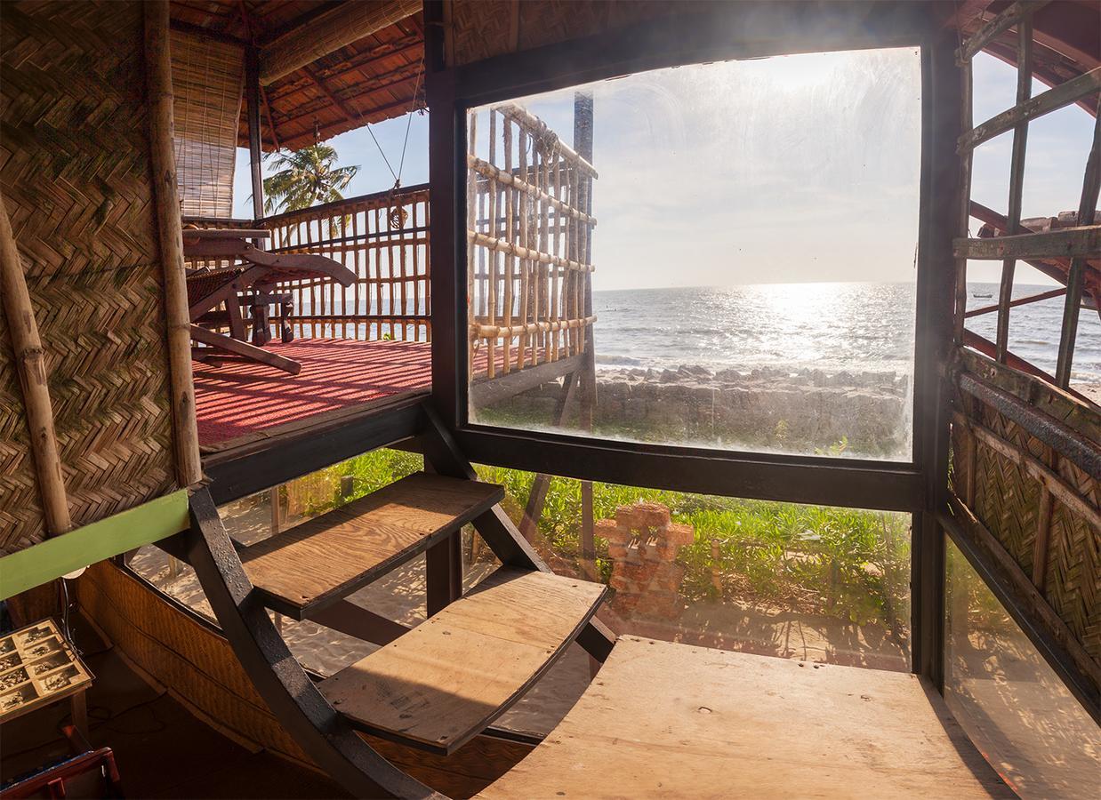 Colonels Beach Villa Alappuzha Exterior foto